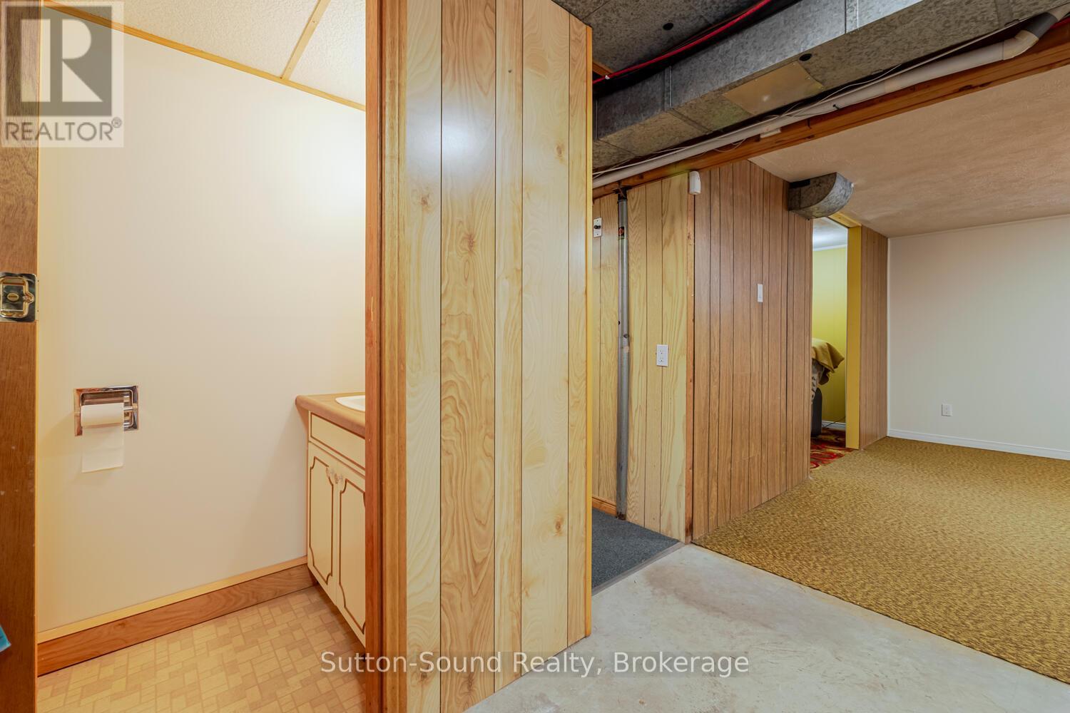 1754 6th Avenue E, Owen Sound, Ontario  N4K 2V8 - Photo 23 - X12913276