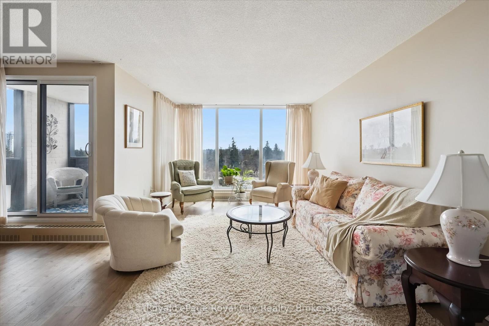 703 - 19 Woodlawn Road E, Guelph, Ontario N1H 7B1 - Photo 3 - X12913372