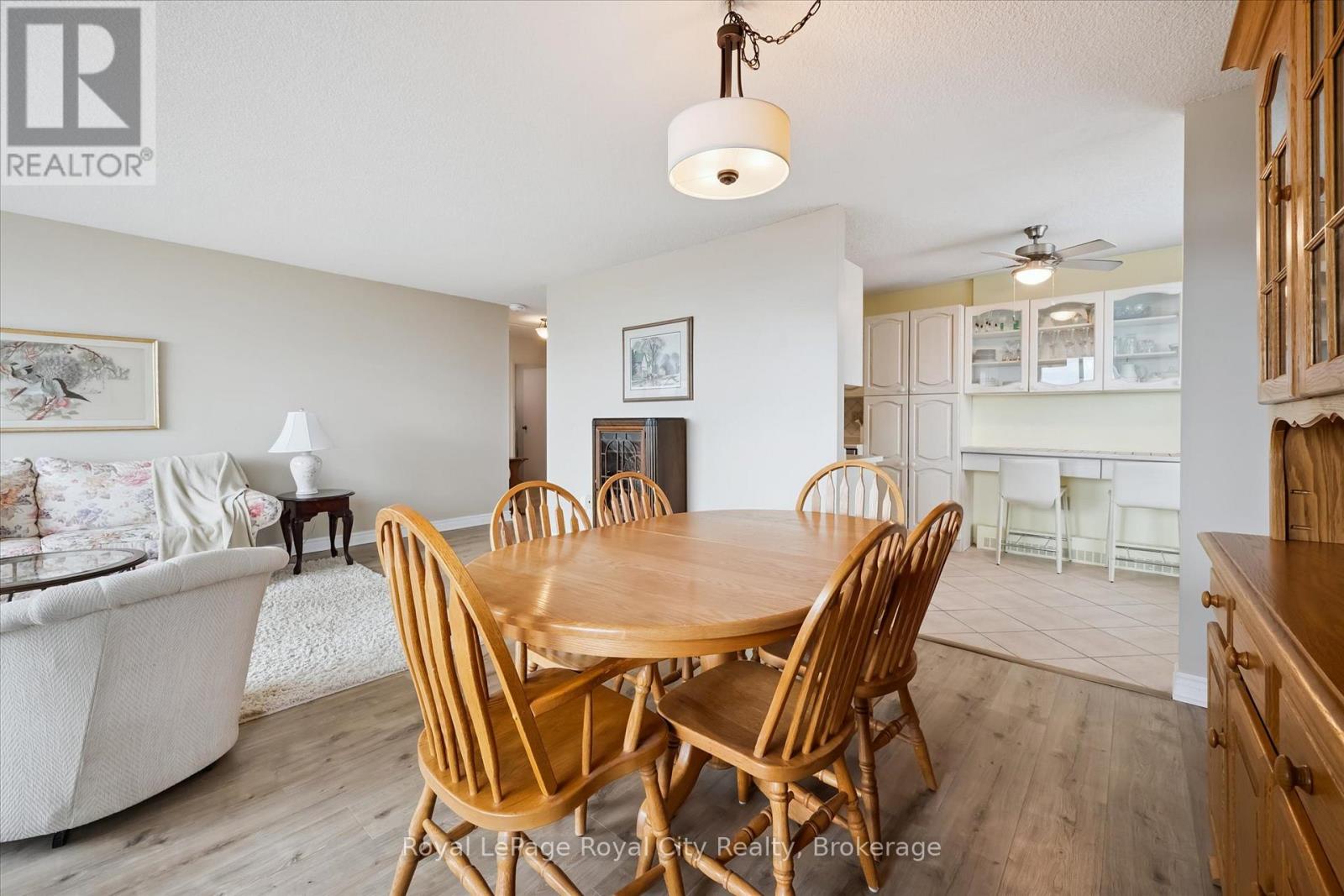 703 - 19 Woodlawn Road E, Guelph, Ontario N1H 7B1 - Photo 8 - X12913372