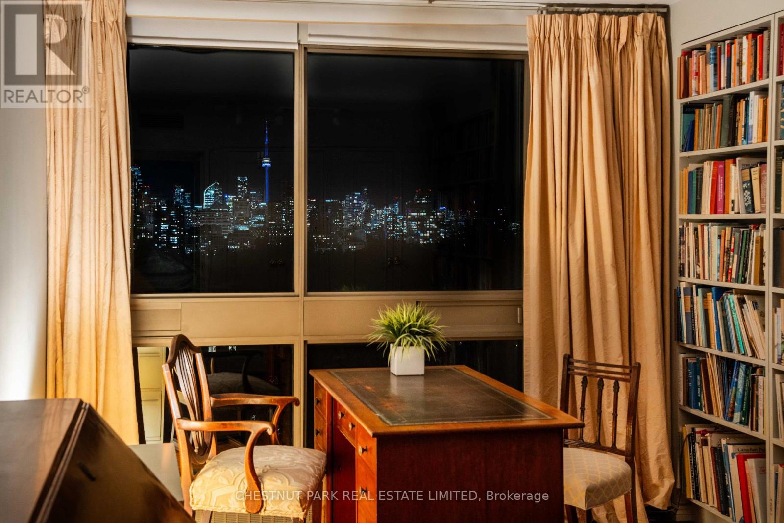 Suite 1002 - 63 St Clair Avenue W, Toronto (Yonge-St. Clair), Ontario  M4V 2Y9 - Photo 27 - C12913192