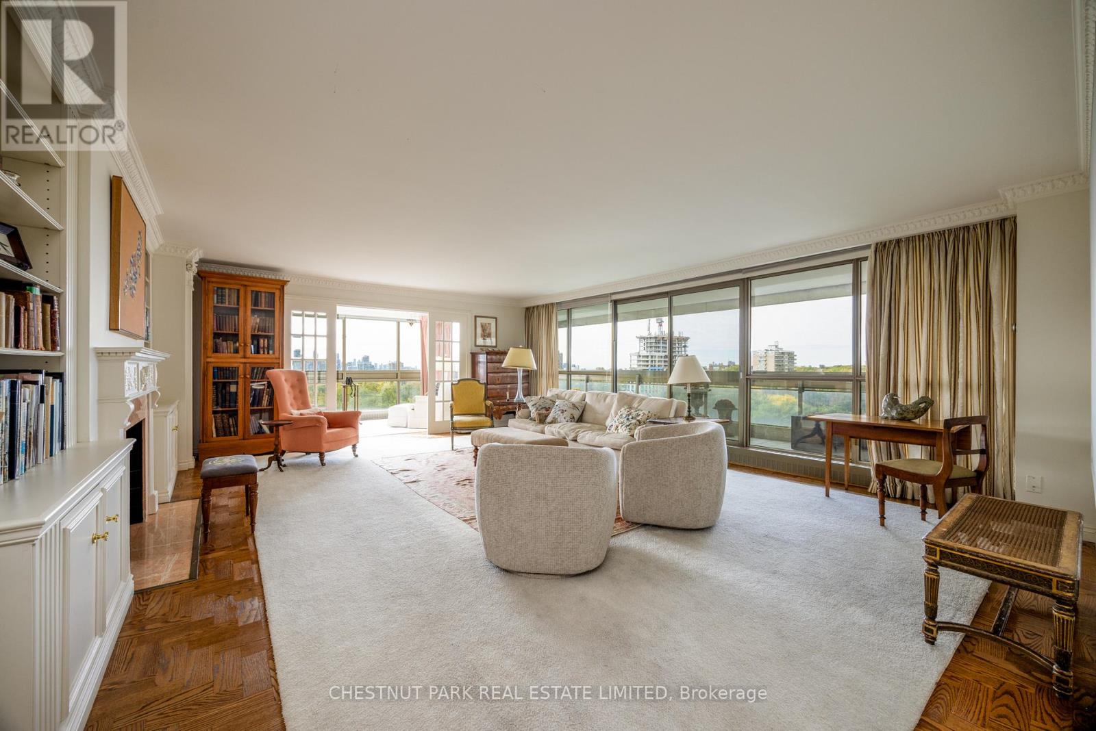 Suite 1002 - 63 St Clair Avenue W, Toronto (Yonge-St. Clair), Ontario  M4V 2Y9 - Photo 6 - C12913192