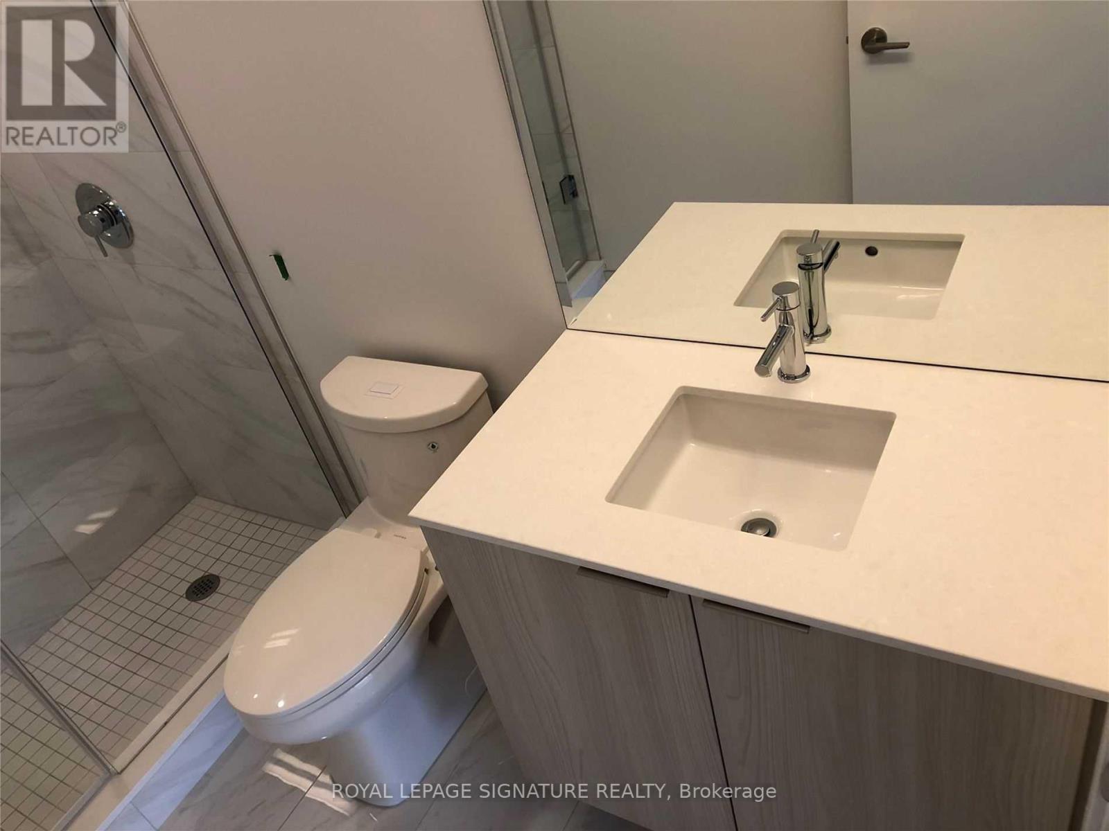 622 - 15 Queens Quay E, Toronto, Ontario  M5E 0C5 - Photo 7 - C12913194