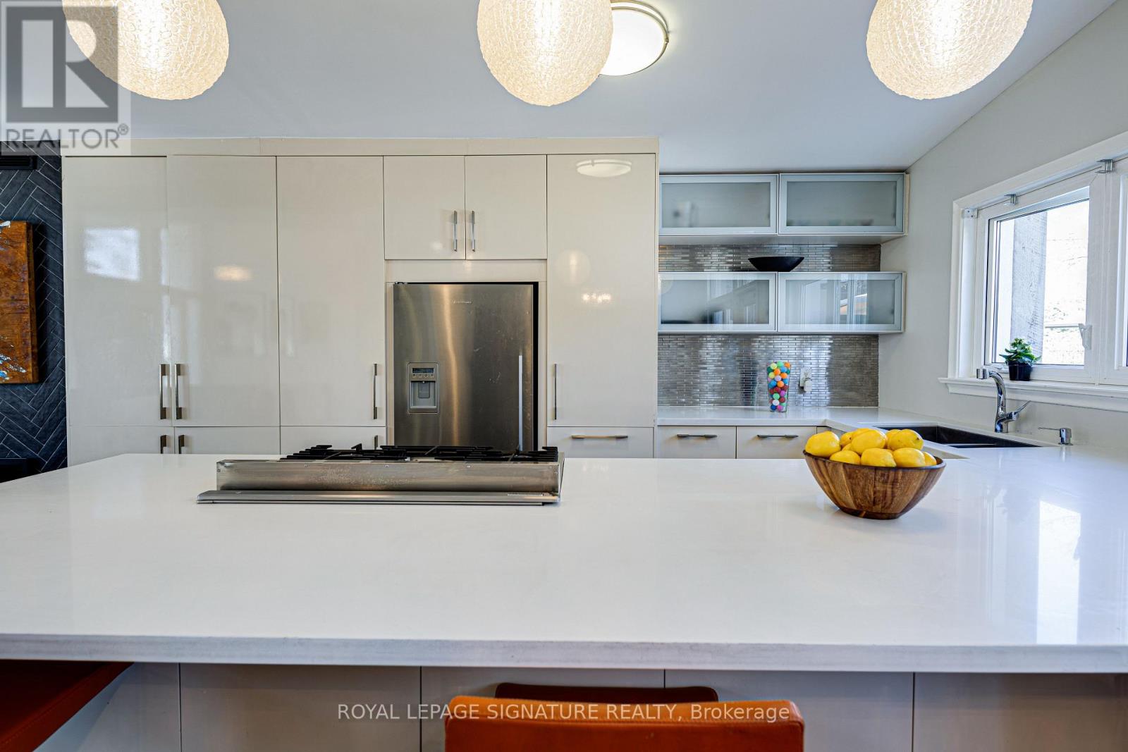 2 Parmbelle Crescent, Toronto, Ontario  M3A 3G6 - Photo 6 - C12913208