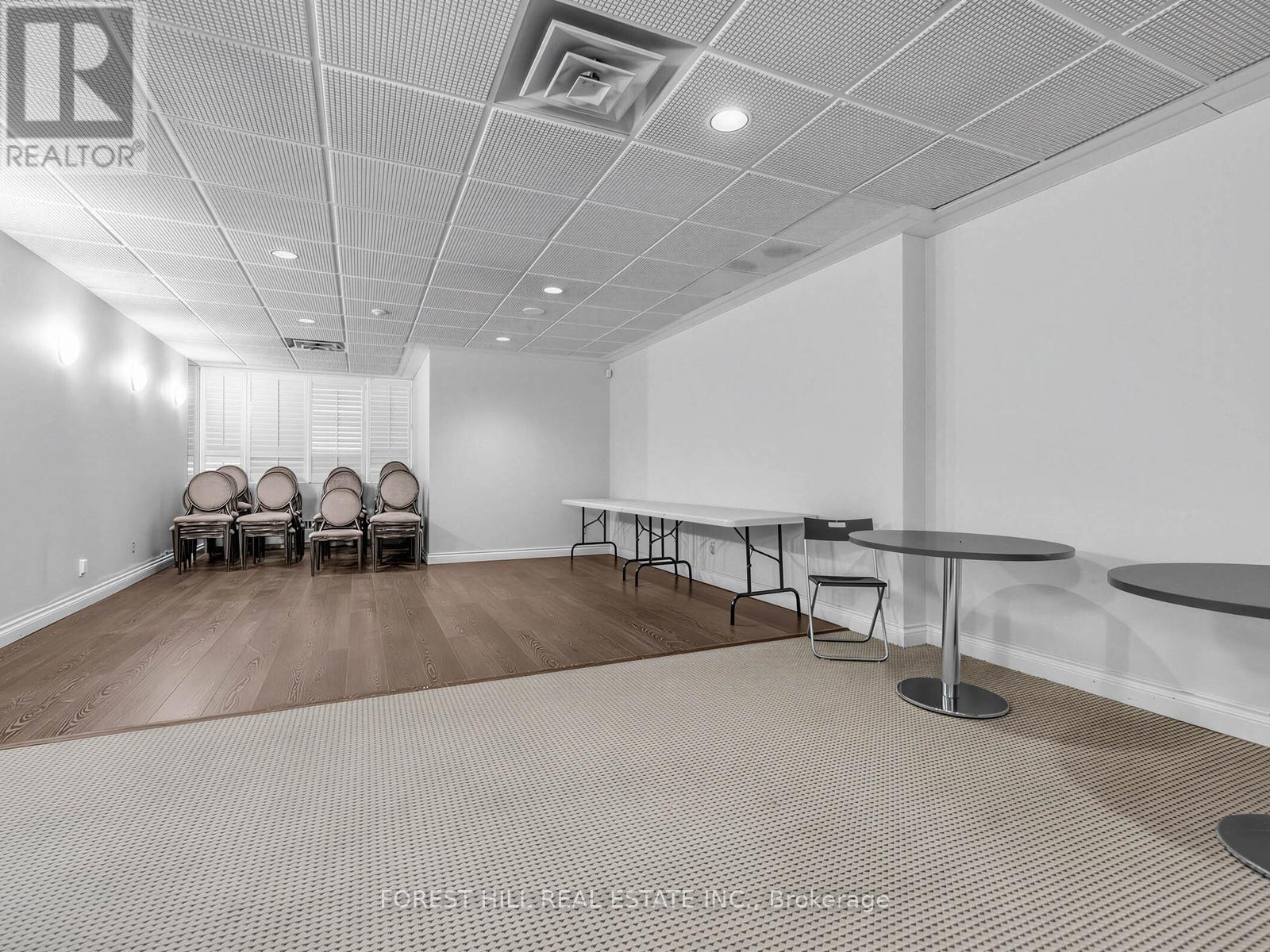 PH404 - 5785 YONGE STREET Toronto (Newtonbrook East), ON M2M 4J2