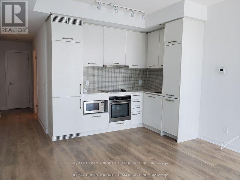 2213 - 87 Peter Street, Toronto (Waterfront Communities), Ontario  M5V 0P1 - Photo 4 - C12913232