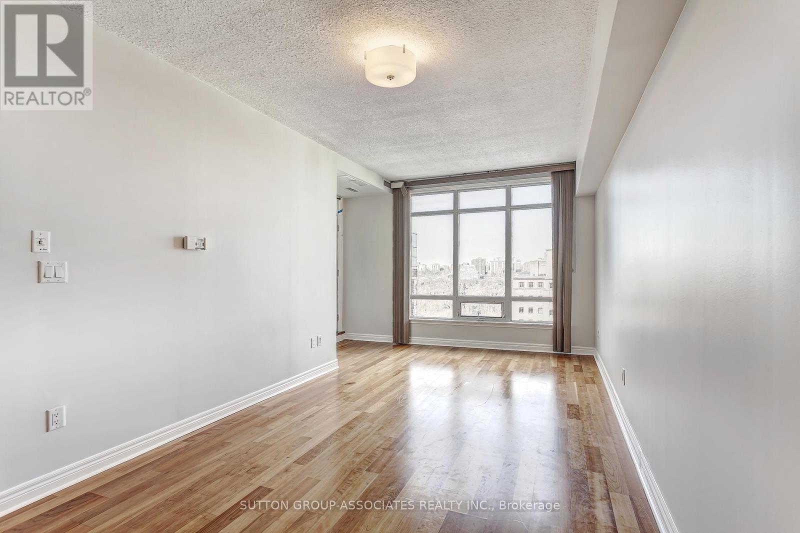 1704 - 100 Hayden Street, Toronto, Ontario  M4Y 3C7 - Photo 12 - C12913238