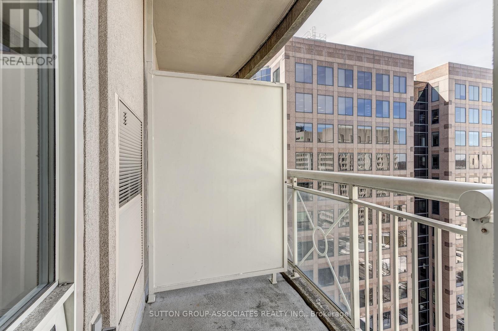 1704 - 100 Hayden Street, Toronto, Ontario  M4Y 3C7 - Photo 17 - C12913238