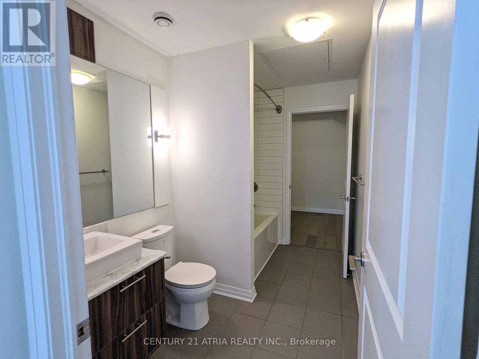 520 - 8 Mercer Street, Toronto, Ontario  M5V 0C4 - Photo 10 - C12913240