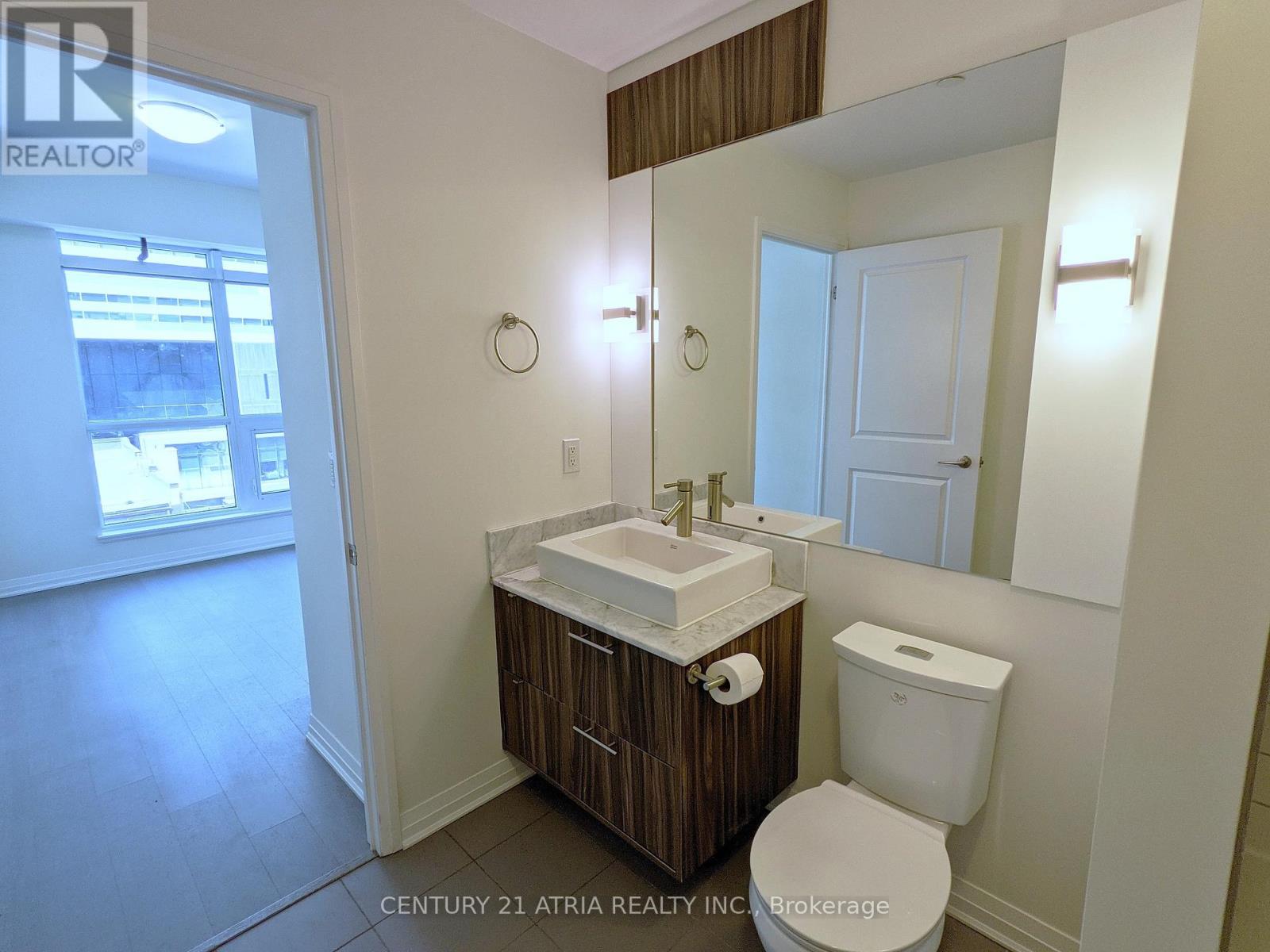 520 - 8 Mercer Street, Toronto, Ontario  M5V 0C4 - Photo 11 - C12913240