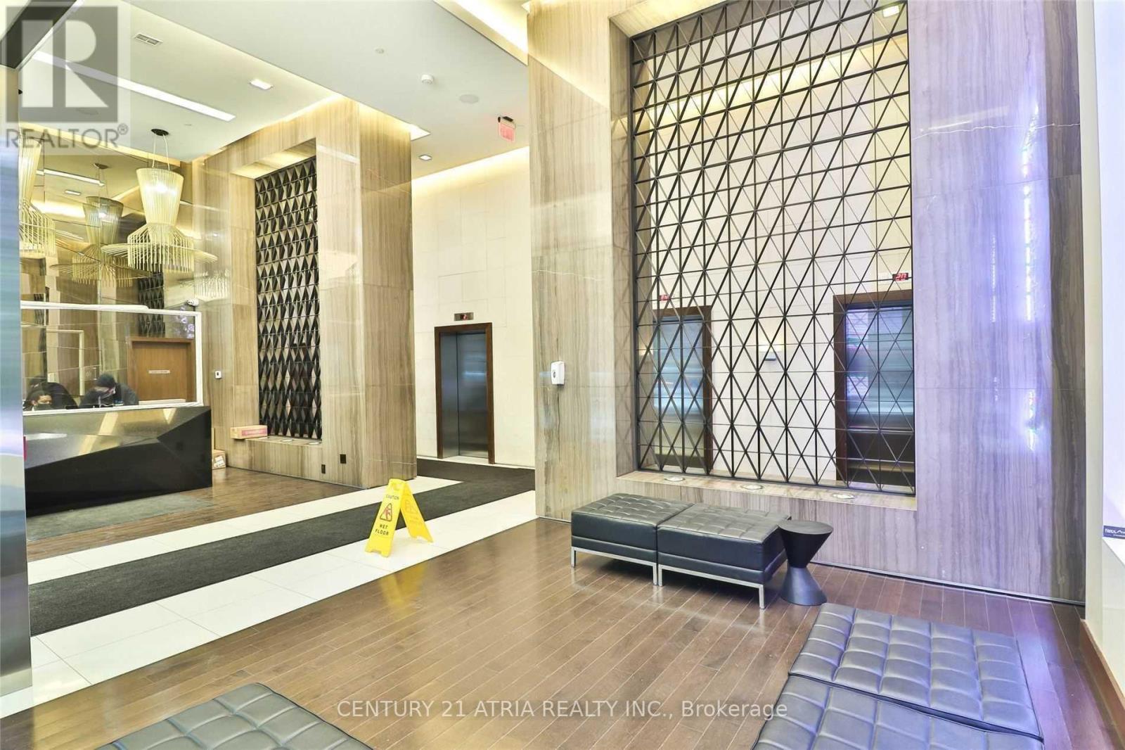 520 - 8 Mercer Street, Toronto, Ontario  M5V 0C4 - Photo 17 - C12913240