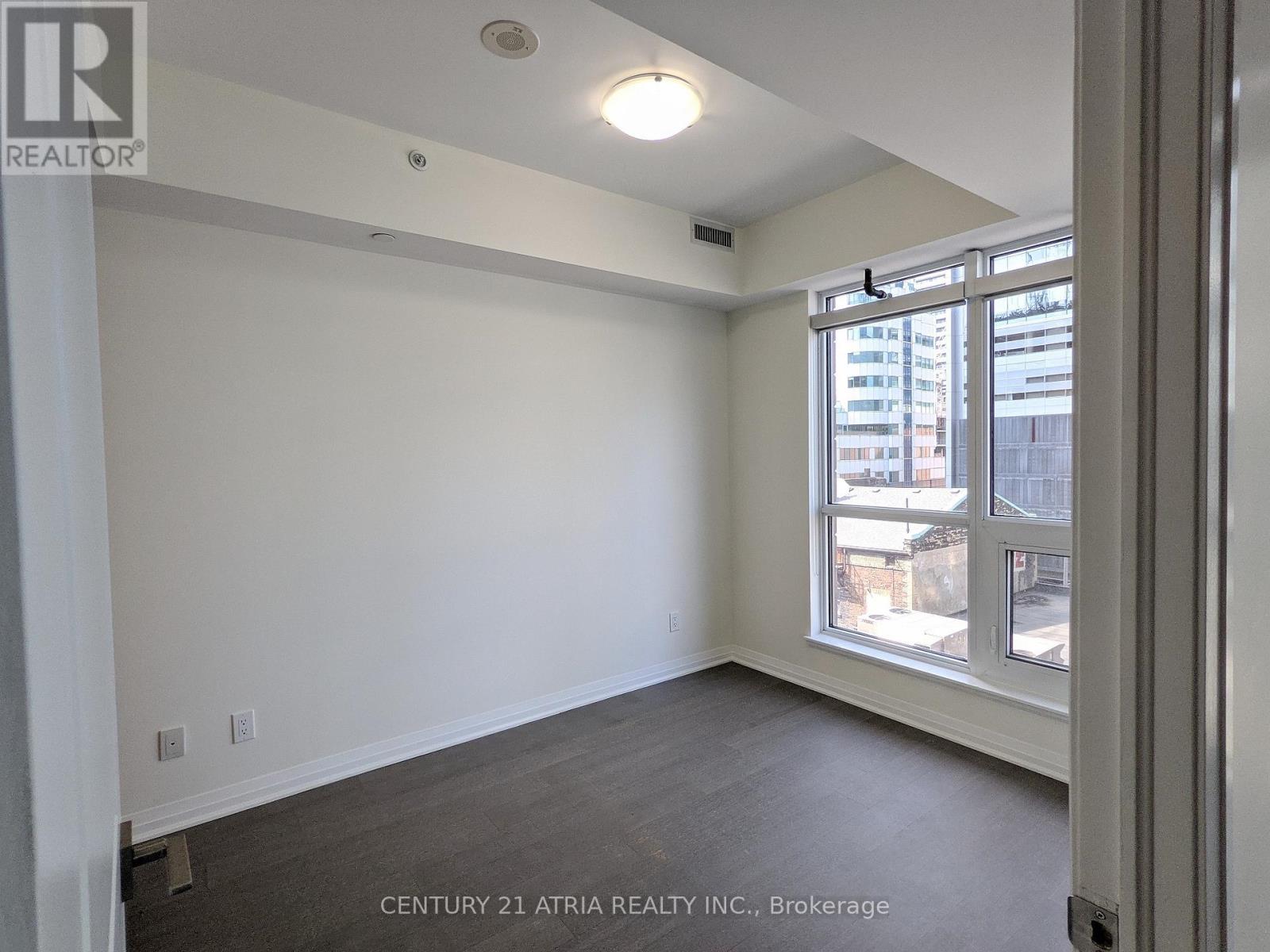 520 - 8 Mercer Street, Toronto, Ontario  M5V 0C4 - Photo 8 - C12913240