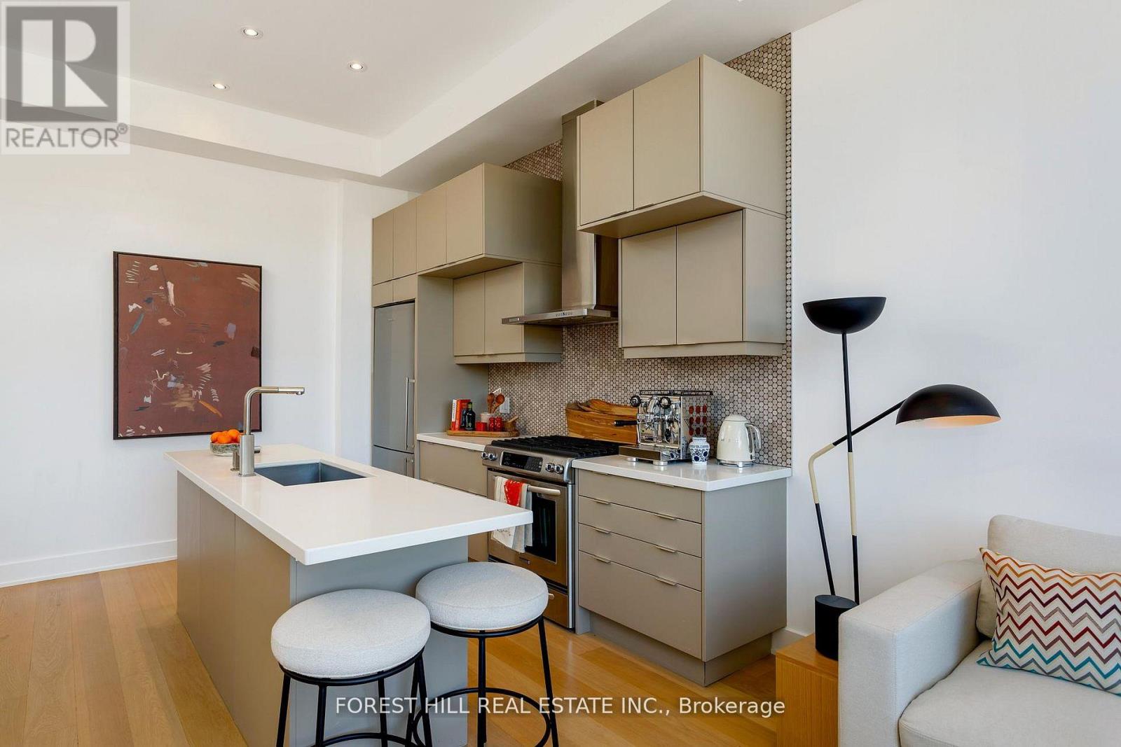 204 - 483 Dupont Street, Toronto (Annex), Ontario  M6G 1Y6 - Photo 4 - C12913252