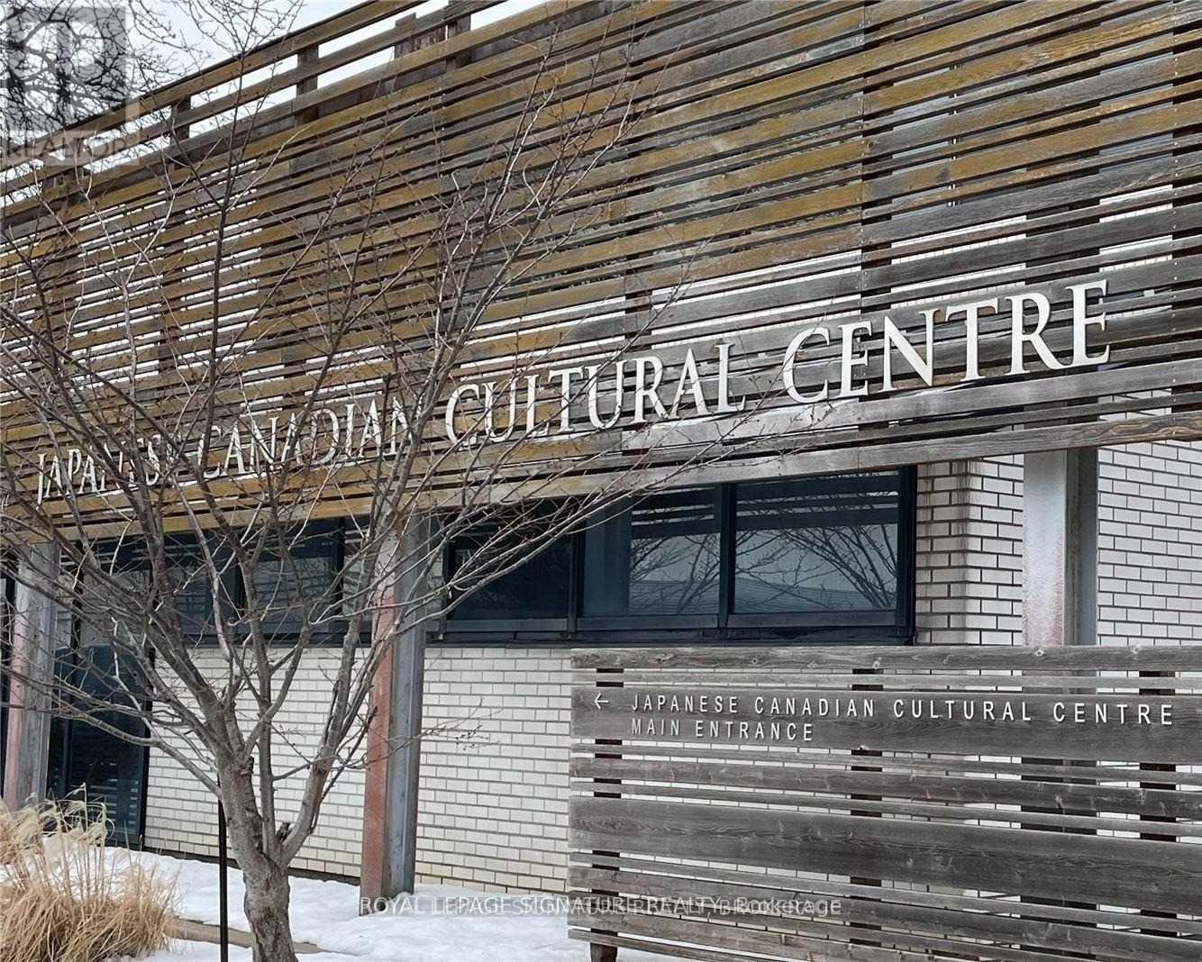 269 - 6 Sakura Way, Toronto (Banbury-Don Mills), Ontario  M3C 1Z5 - Photo 2 - C12913270