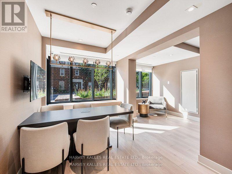 Ph1 - 8 Manor Road W, Toronto (Yonge-Eglinton), Ontario  M4S 2A5 - Photo 5 - C12913308