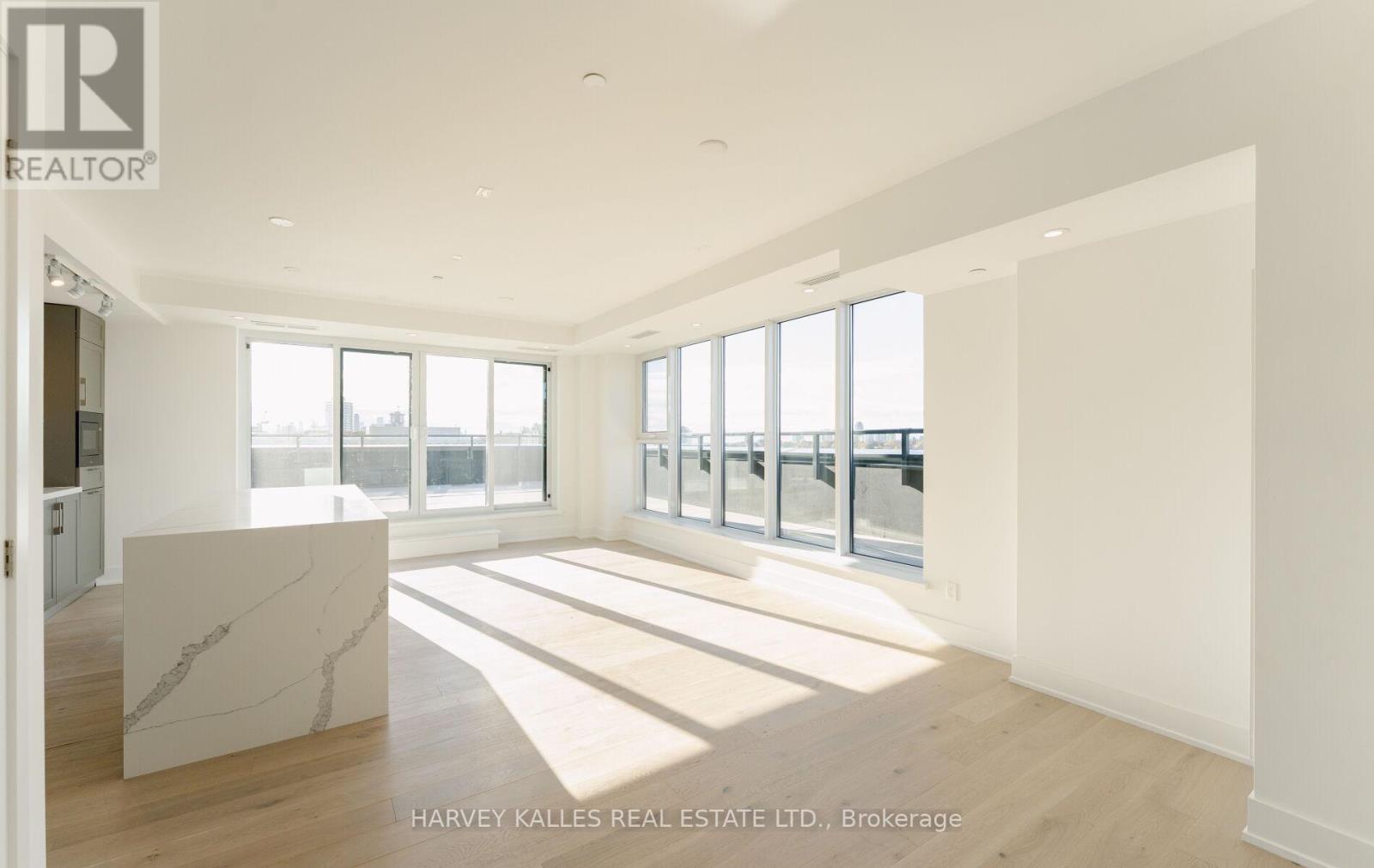 Ph1 - 8 Manor Road W, Toronto (Yonge-Eglinton), Ontario  M4S 2A5 - Photo 8 - C12913308