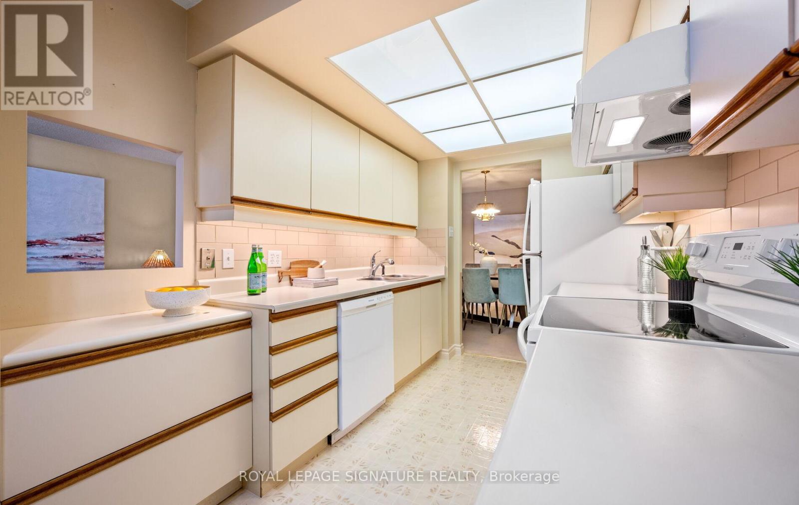 315 - 1200 Don Mills Road, Toronto, Ontario  M3B 3N8 - Photo 16 - C12913336