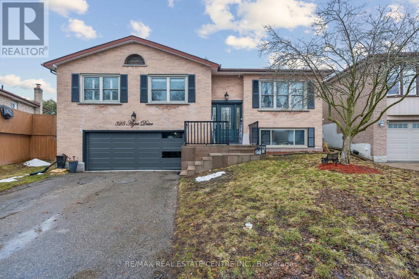 325 AZTEC DRIVE, Oshawa, Ontario
