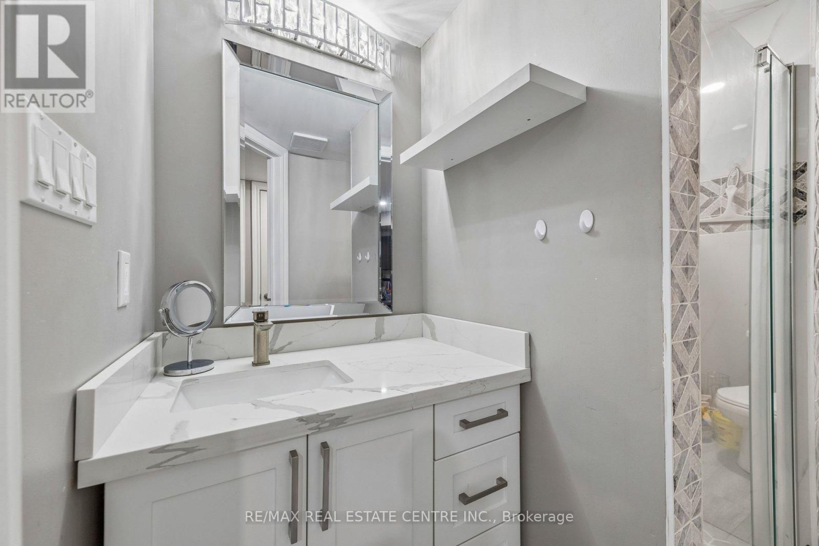 325 Aztec Drive, Oshawa, Ontario  L1J 7T4 - Photo 40 - E12913218