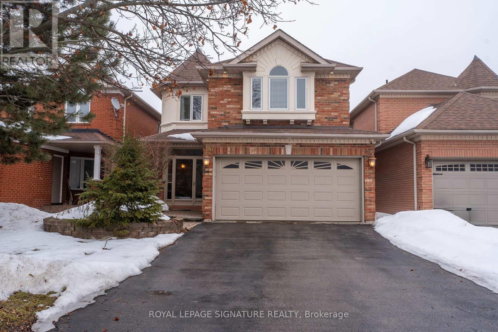 406 HEWITT CIRCLE, Newmarket, Ontario