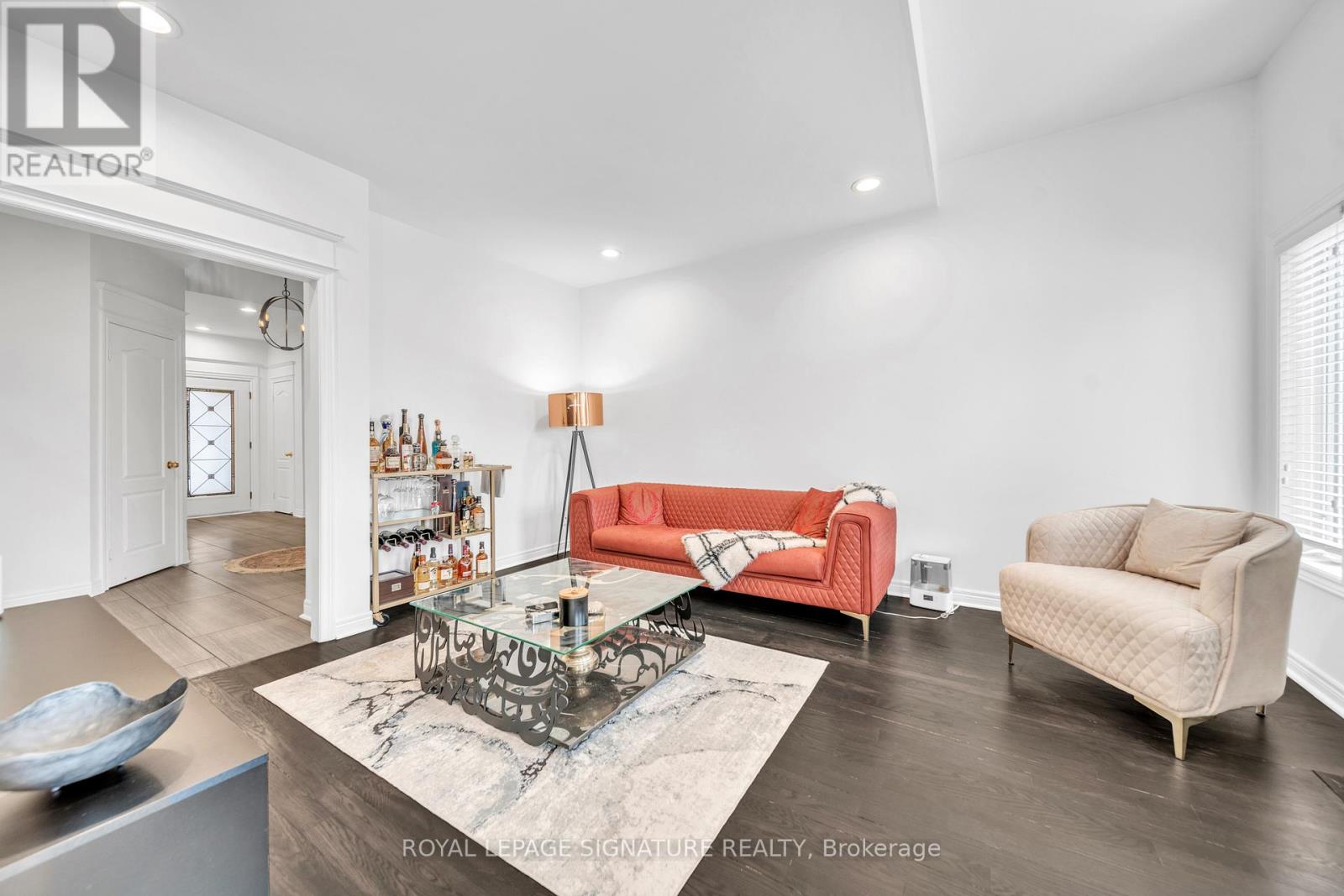 406 Hewitt Circle, Newmarket (Summerhill Estates), Ontario  L3X 2L8 - Photo 11 - N12913216