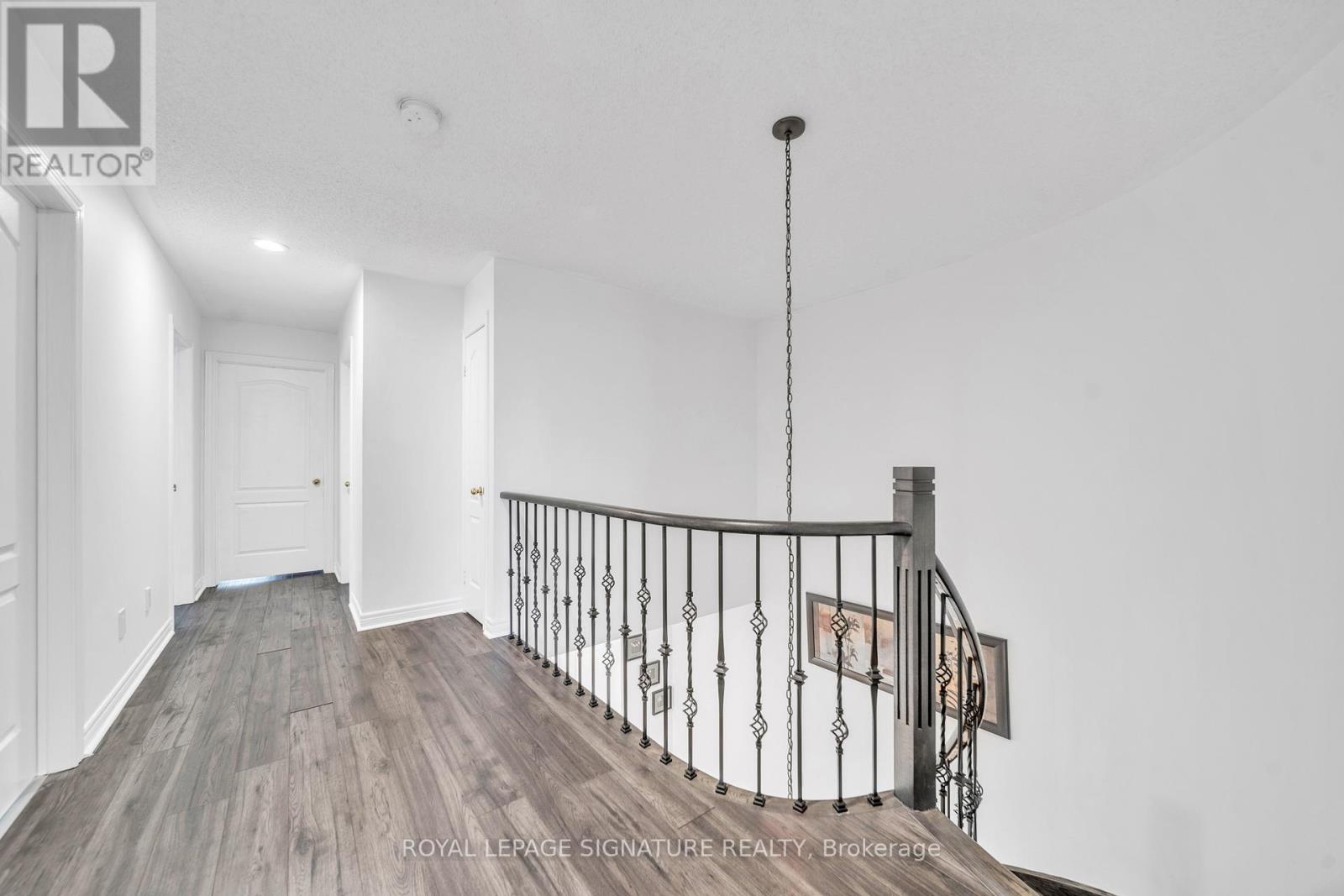 406 Hewitt Circle, Newmarket (Summerhill Estates), Ontario  L3X 2L8 - Photo 18 - N12913216