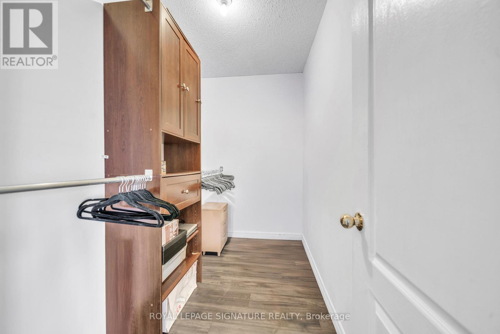 406 Hewitt Circle, Newmarket (Summerhill Estates), Ontario  L3X 2L8 - Photo 23 - N12913216