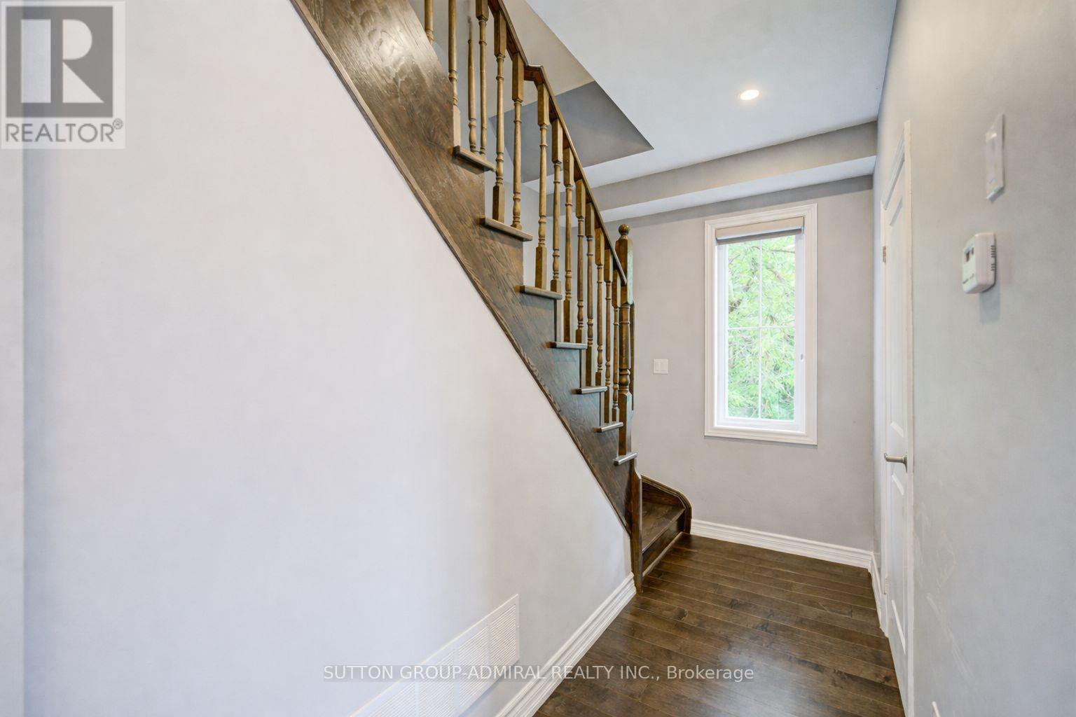 3 - 196 Pine Grove Road, Vaughan, Ontario  L4L 0H8 - Photo 13 - N12913258