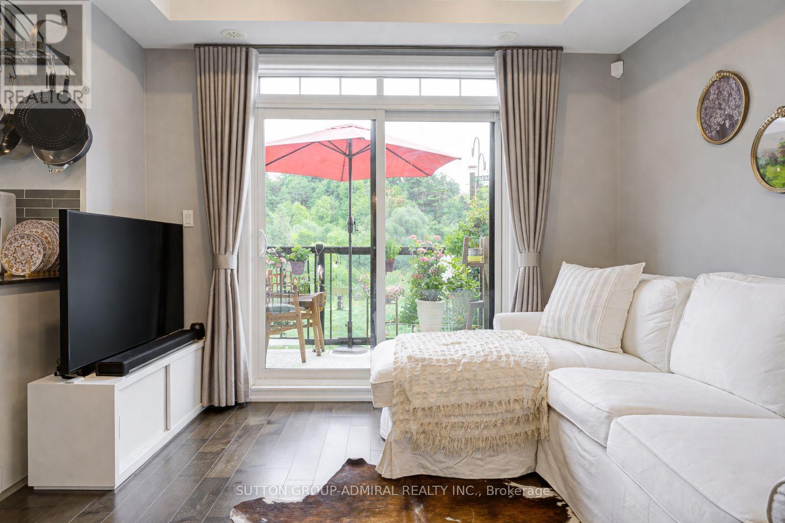 3 - 196 Pine Grove Road, Vaughan, Ontario  L4L 0H8 - Photo 7 - N12913258