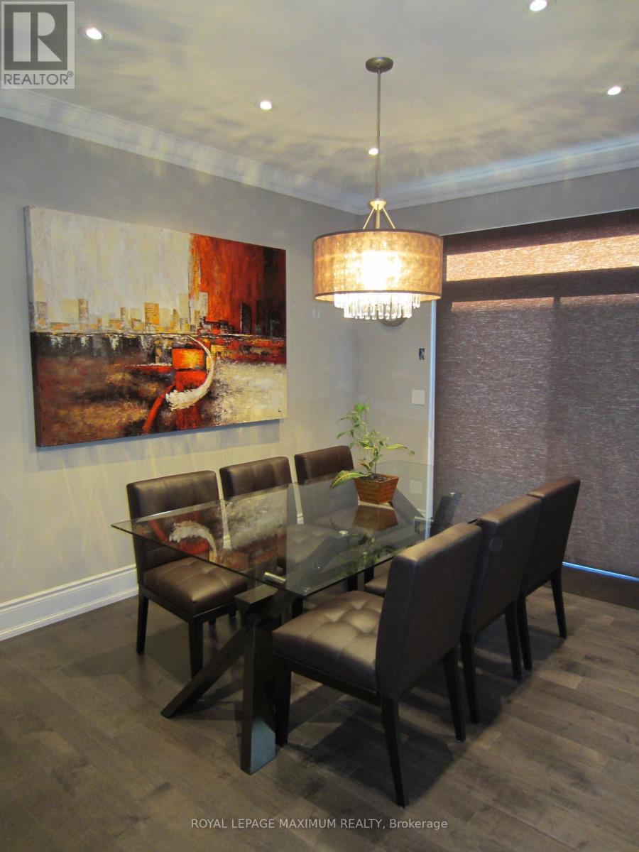 16 Orion Avenue, Vaughan (Vellore Village), Ontario  L4H 0B3 - Photo 7 - N12913390