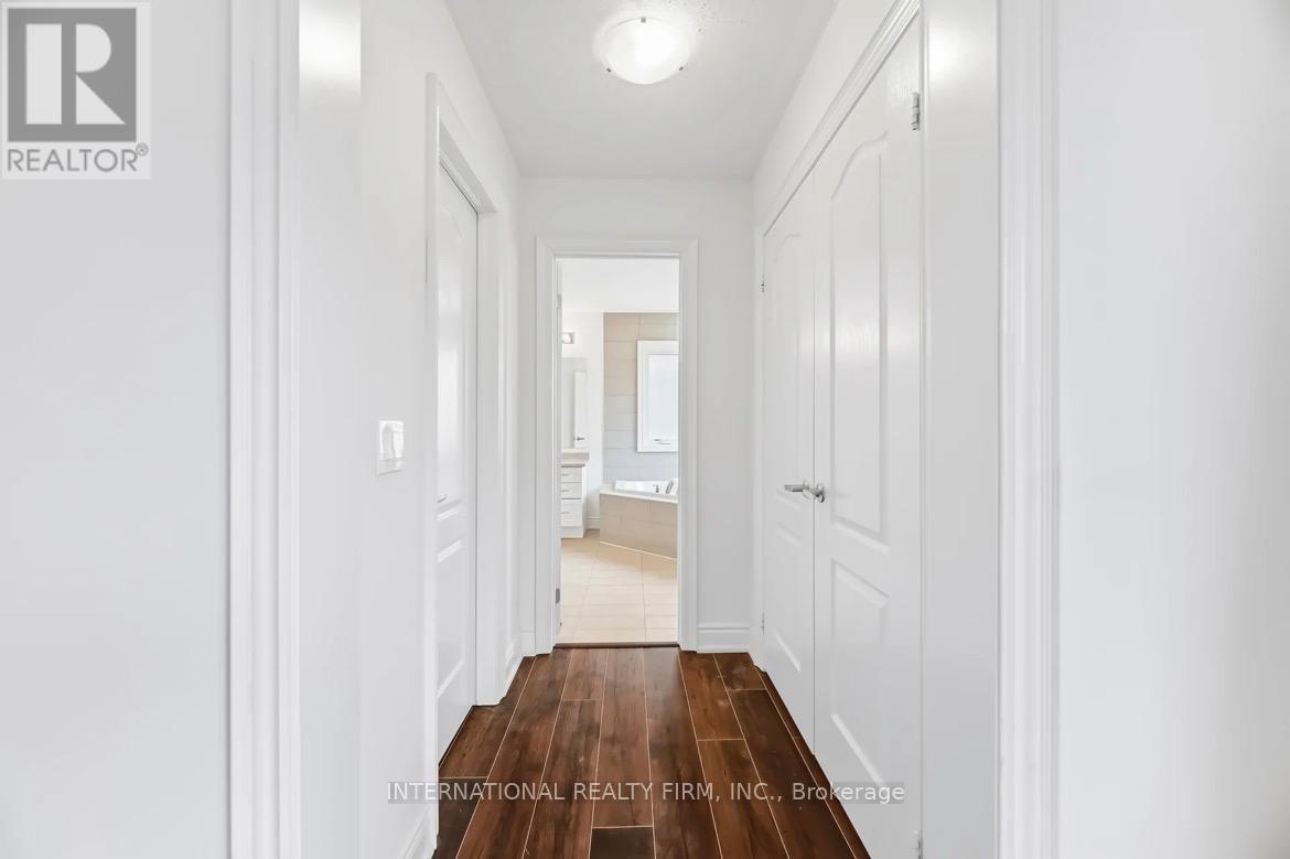 221 Etheridge Avenue N, Milton, Ontario  L9E 1H6 - Photo 25 - W12912908