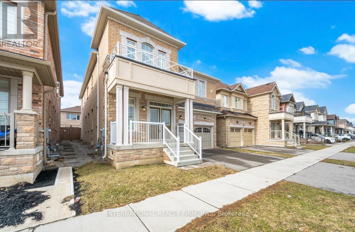 221 ETHERIDGE AVENUE N, Milton, Ontario