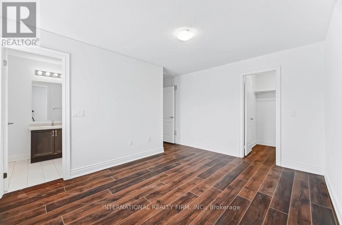 221 Etheridge Avenue N, Milton, Ontario  L9E 1H6 - Photo 35 - W12912908