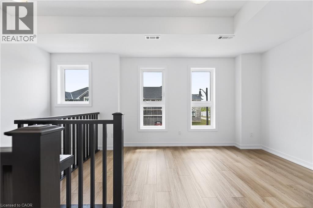 55 Great Falls Boulevard, Waterdown, Ontario  L8B 2A9 - Photo 6 - 40814260