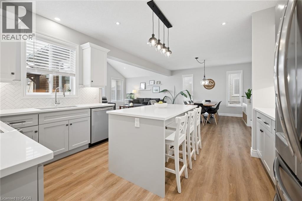 136 Cinnamon Fern Street, Waterloo, Ontario  N2V 0E9 - Photo 18 - 40813232