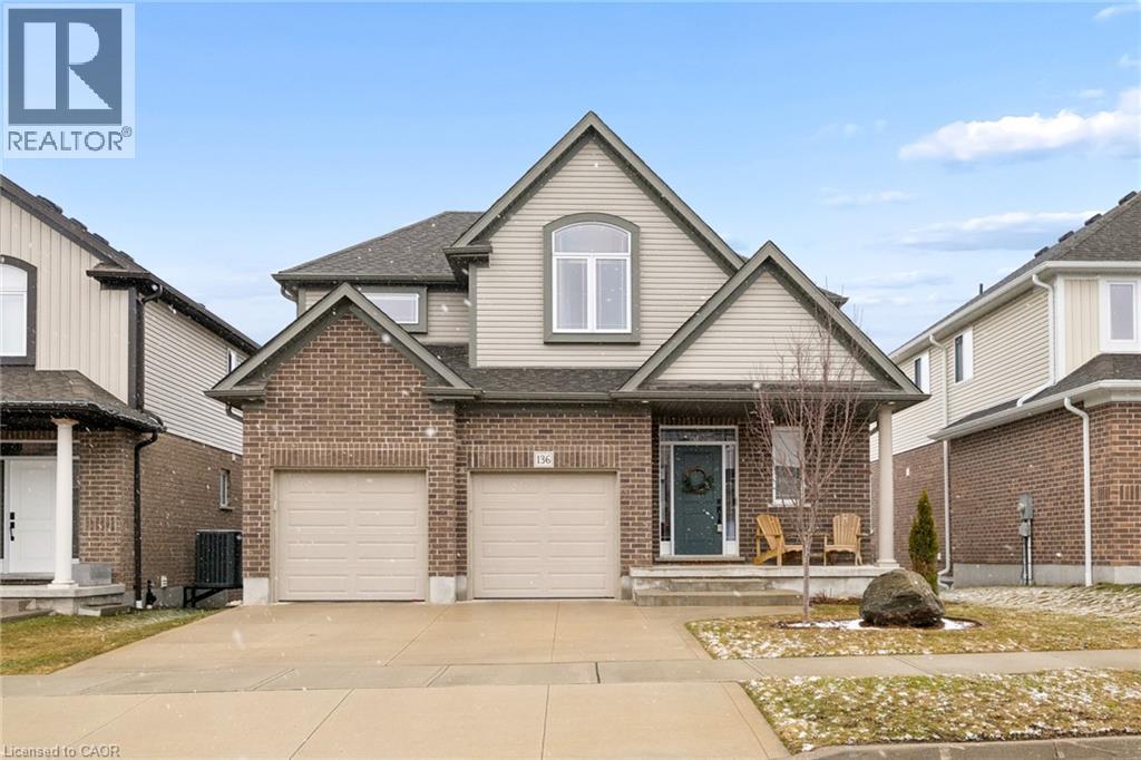 136 Cinnamon Fern Street, Waterloo, Ontario  N2V 0E9 - Photo 2 - 40813232