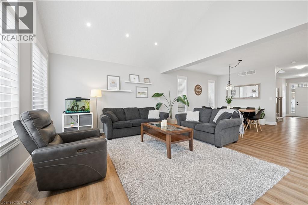 136 Cinnamon Fern Street, Waterloo, Ontario  N2V 0E9 - Photo 23 - 40813232