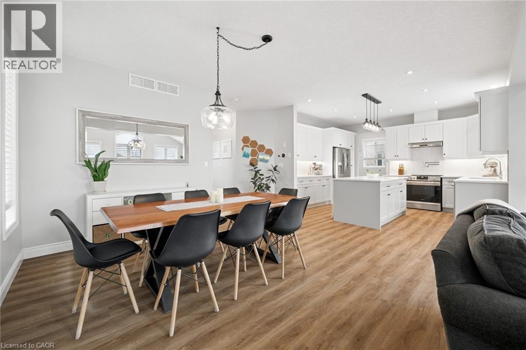 136 Cinnamon Fern Street, Waterloo, Ontario  N2V 0E9 - Photo 24 - 40813232