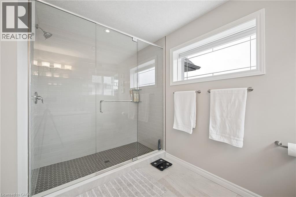 136 Cinnamon Fern Street, Waterloo, Ontario  N2V 0E9 - Photo 32 - 40813232