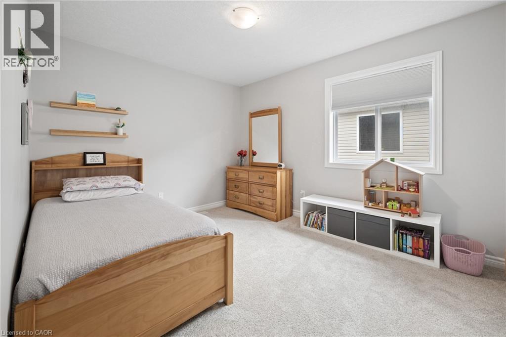 136 Cinnamon Fern Street, Waterloo, Ontario  N2V 0E9 - Photo 33 - 40813232