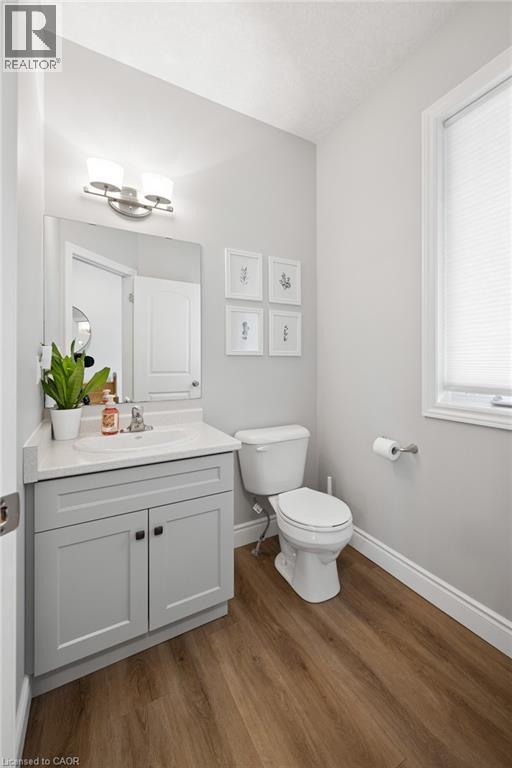 136 Cinnamon Fern Street, Waterloo, Ontario  N2V 0E9 - Photo 8 - 40813232