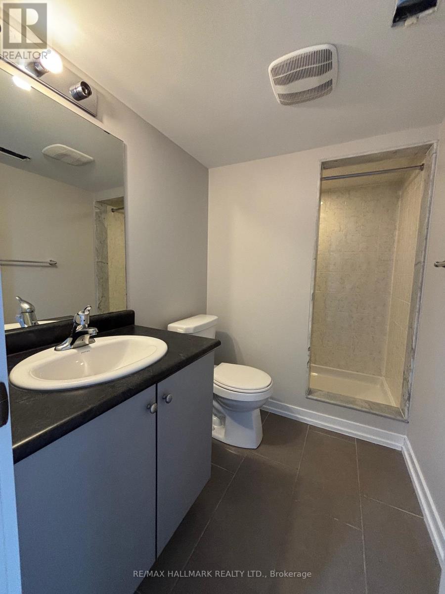 94 Golden Springs Drive, Brampton, Ontario  L7A 0C7 - Photo 16 - W12913236