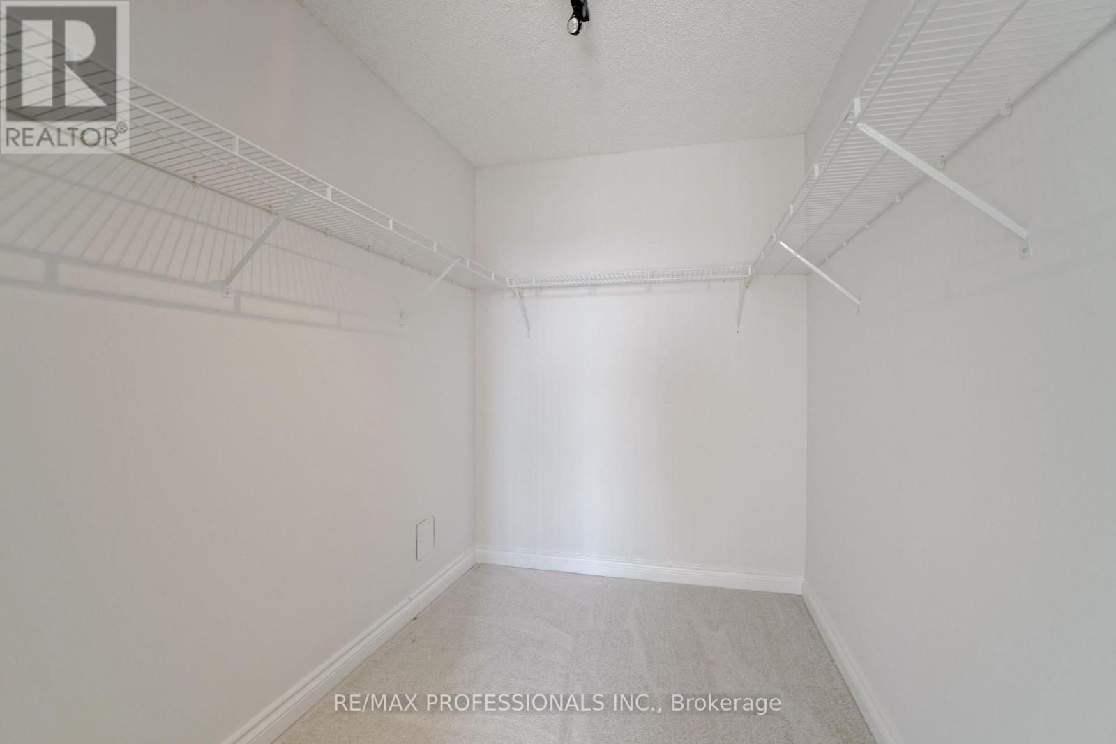 1108 - 1 Palace Pier Court, Toronto, Ontario  M8V 3W9 - Photo 26 - W12913268