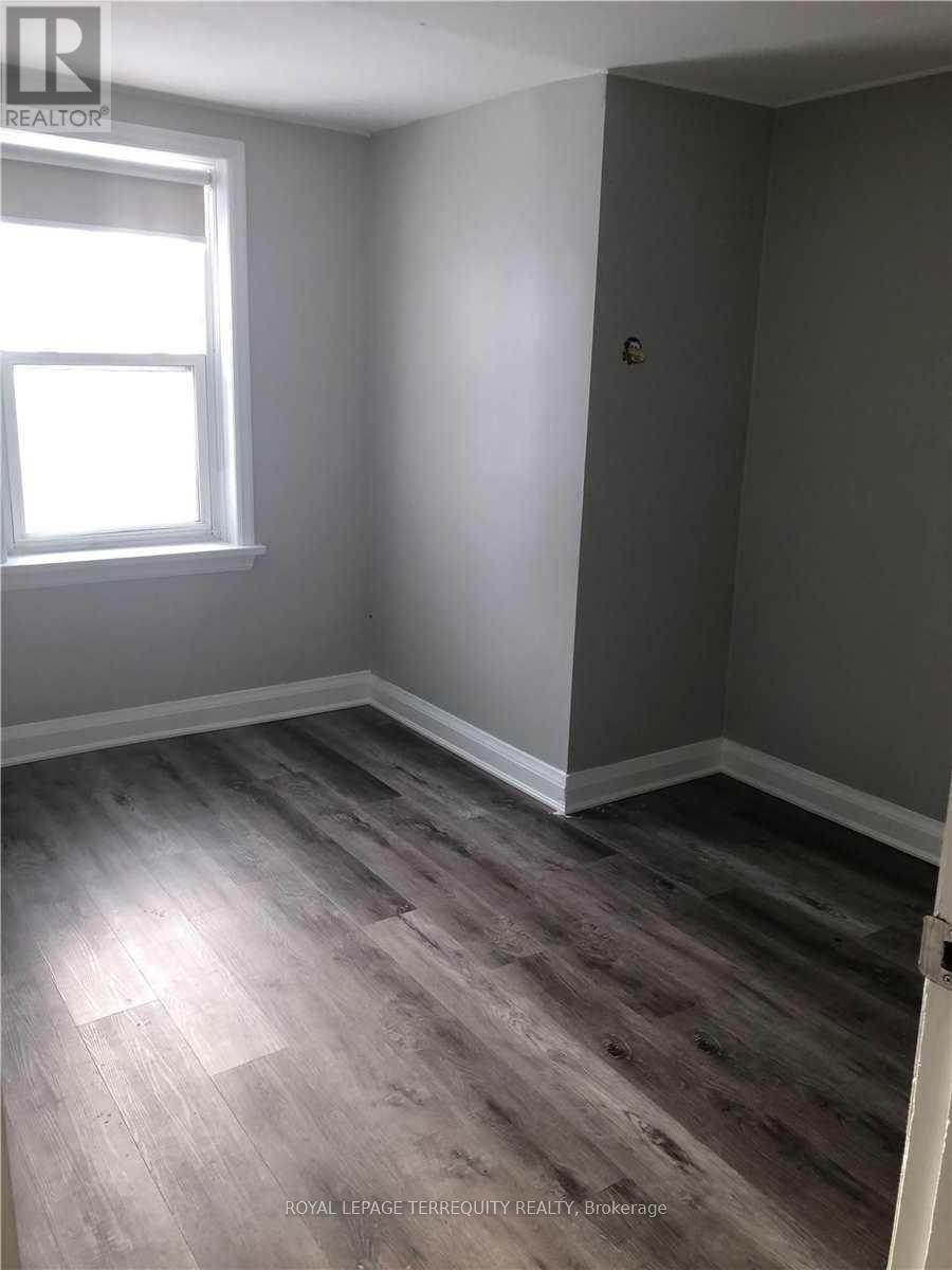 4 - 15 John Street, Halton Hills, Ontario  L7G 2J6 - Photo 4 - W12913322