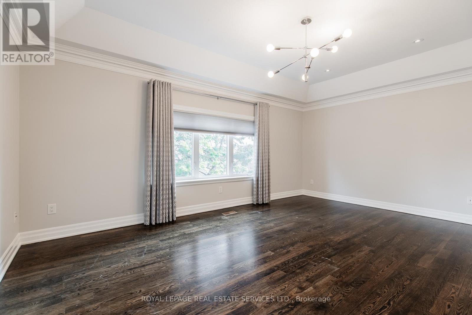 217a Aldercrest Road, Toronto (Alderwood), Ontario  M8W 4J5 - Photo 24 - W12913388