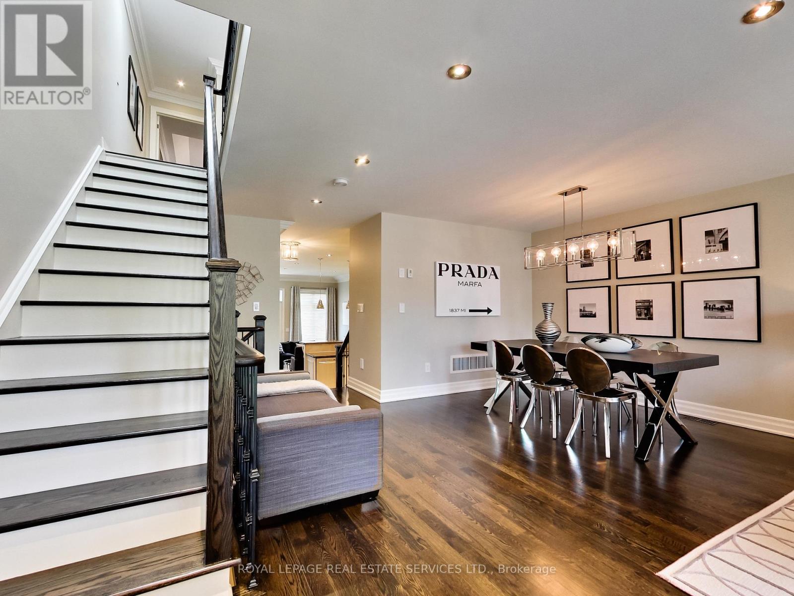 217a Aldercrest Road, Toronto (Alderwood), Ontario  M8W 4J5 - Photo 3 - W12913388