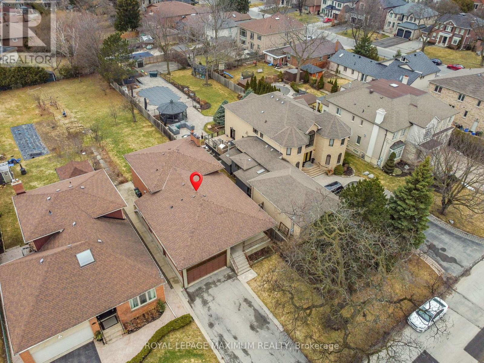 78 ROXALINE STREET, Toronto, Ontario