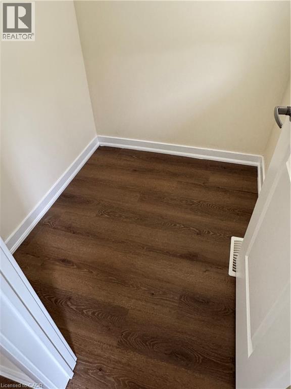 78 Pagebrook Crescent, Hamilton, Ontario  L8J 0K7 - Photo 2 - 40808388