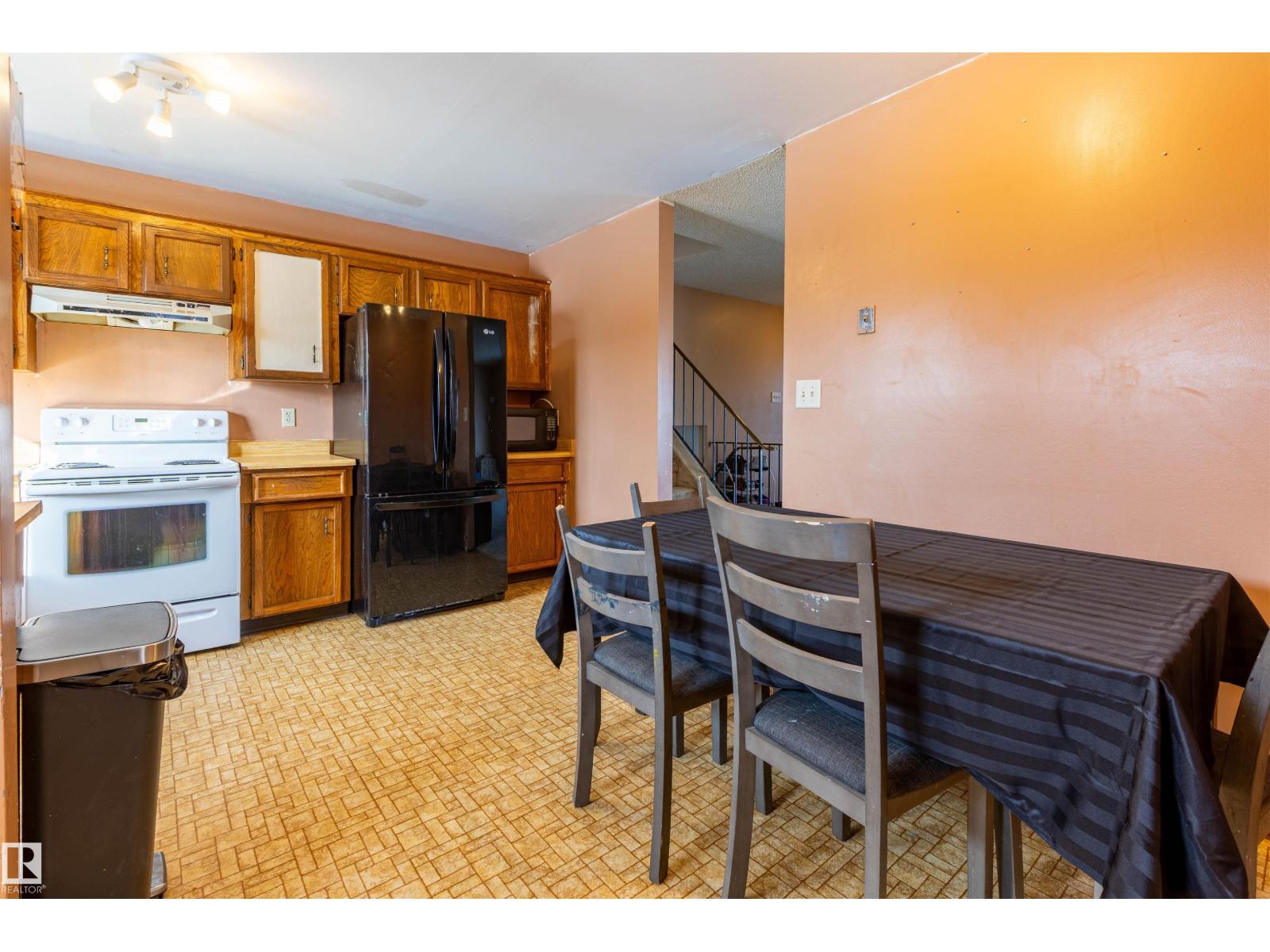 207 Grandin Dr, Morinville, Alberta  T8R 1H5 - Photo 12 - E4478774