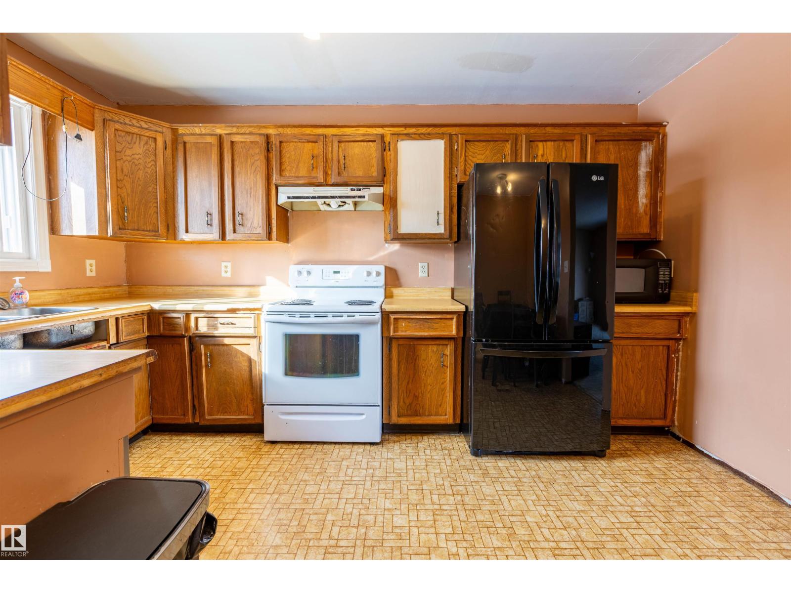 207 Grandin Dr, Morinville, Alberta  T8R 1H5 - Photo 14 - E4478774