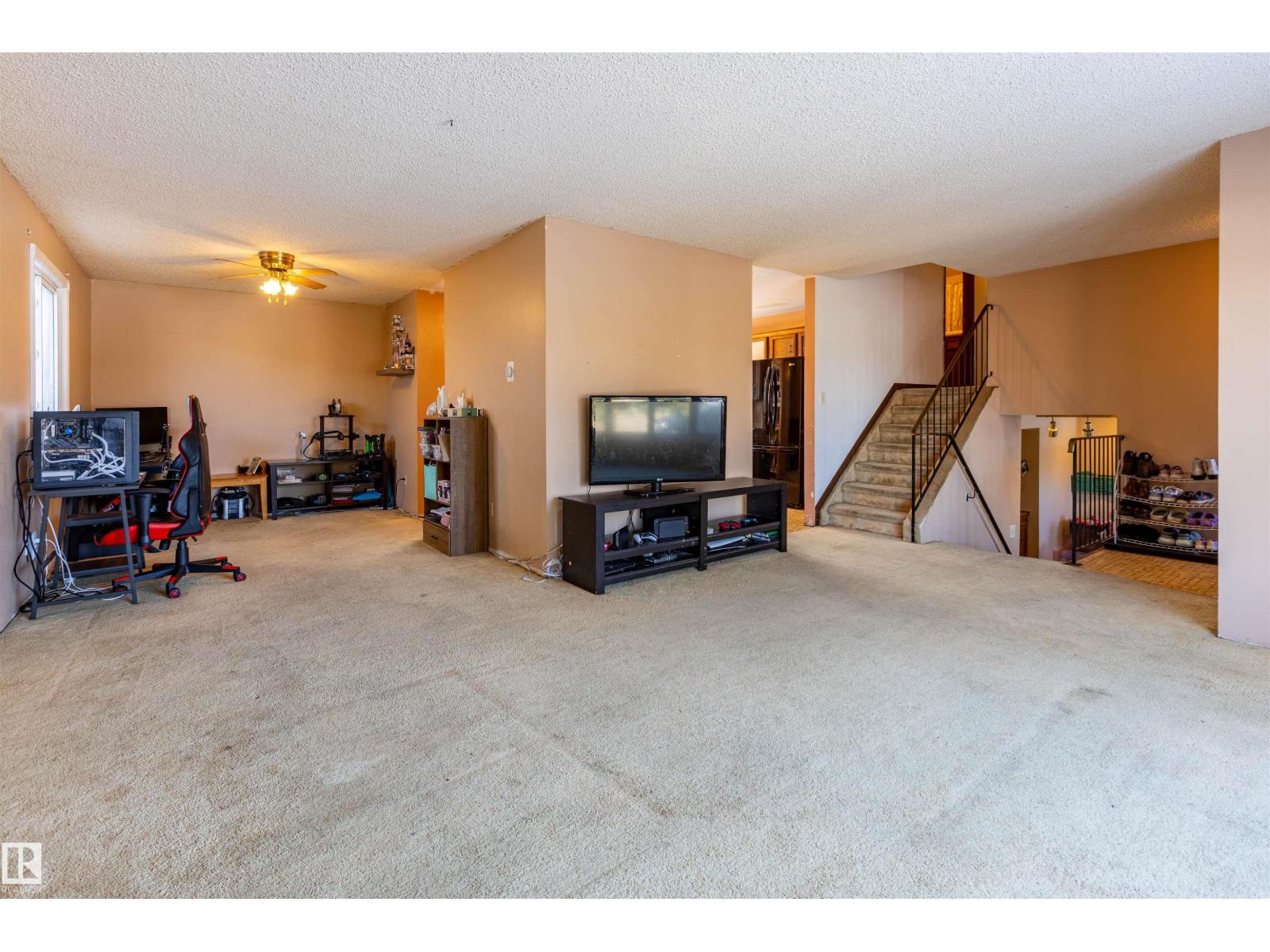 207 Grandin Dr, Morinville, Alberta  T8R 1H5 - Photo 6 - E4478774